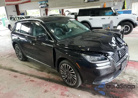 2020 Lincoln Corsair Reserve z USA, uszkodzony, nr VIN 5LMCJ2D95LUL15686